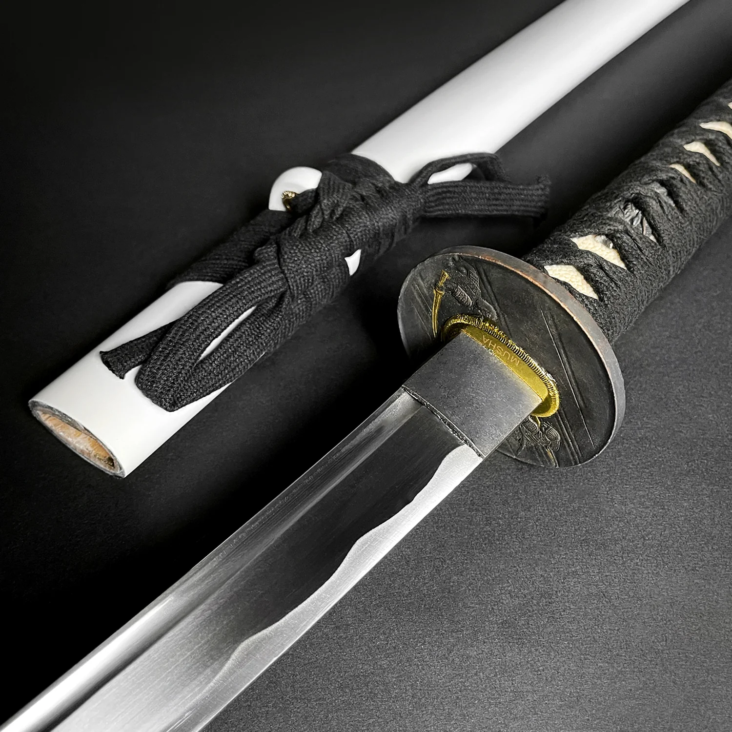 Musha "Oda Nobunaga" Katana (White) - Image 3