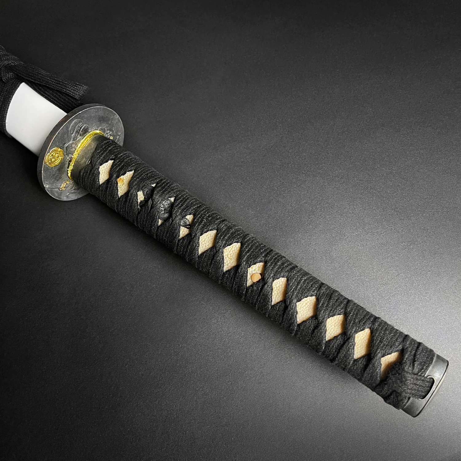 Musha "Oda Nobunaga" Katana (White) - Image 6