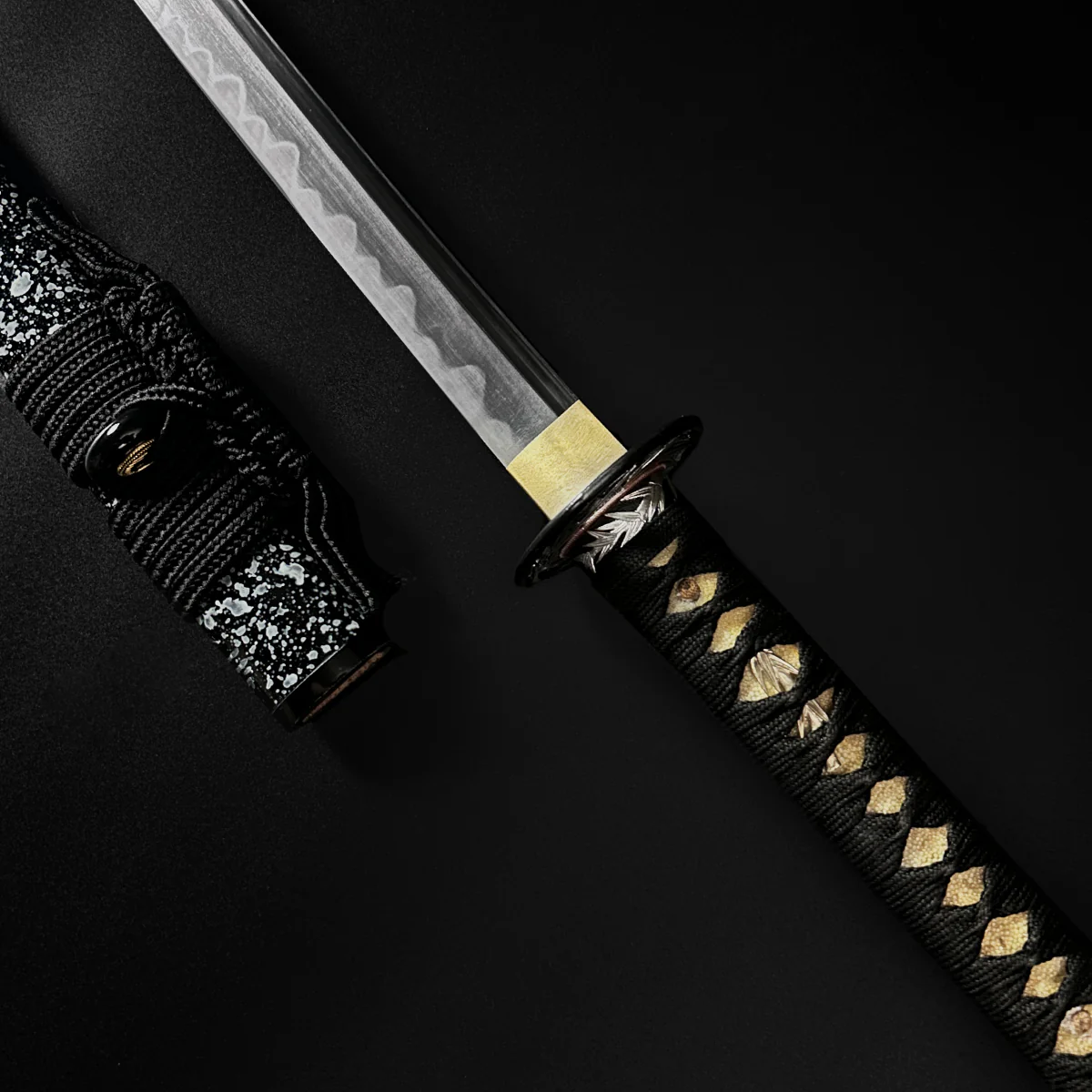 "Take" ( タク Bamboo) Katana - Image 7